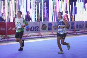 BIB: 
                            <button type="button" onclick="openModal(23184528)" class="btn btn-primary btn-sm float-right btn-popup" data-toggle="modal" data-target=".modal-high-quality">
                        <i class="fas fa-shopping-cart"></i> Add to Cart
                    </button>
                                            <button type="button" onclick="isThisMe(23184528, true)" class="btn btn-success btn-sm float-right btn-popup btn-isme hidden" data-toggle="tooltip" data-placement="bottom" title="นี่คือรูปของคุณใช่ไหม คลิกที่นี่เพื่อเอาเข้าอัลบั้ม">
                        <i class="fas fa-plus"></i> Add to album
                    </button>
                    <button type="button" onclick="isThisMe(23184528, false)" class="btn btn-warning btn-sm float-right btn-popup btn-isnotme hidden">
                        <i class="fas fa-ban"></i> Remove from album
                    </button>